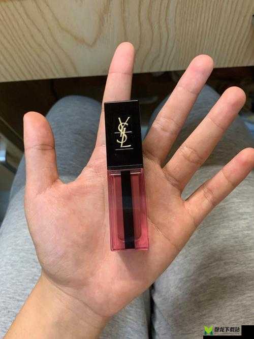 ysl 千人千色 ae86v9 网站：畅享独特魅力